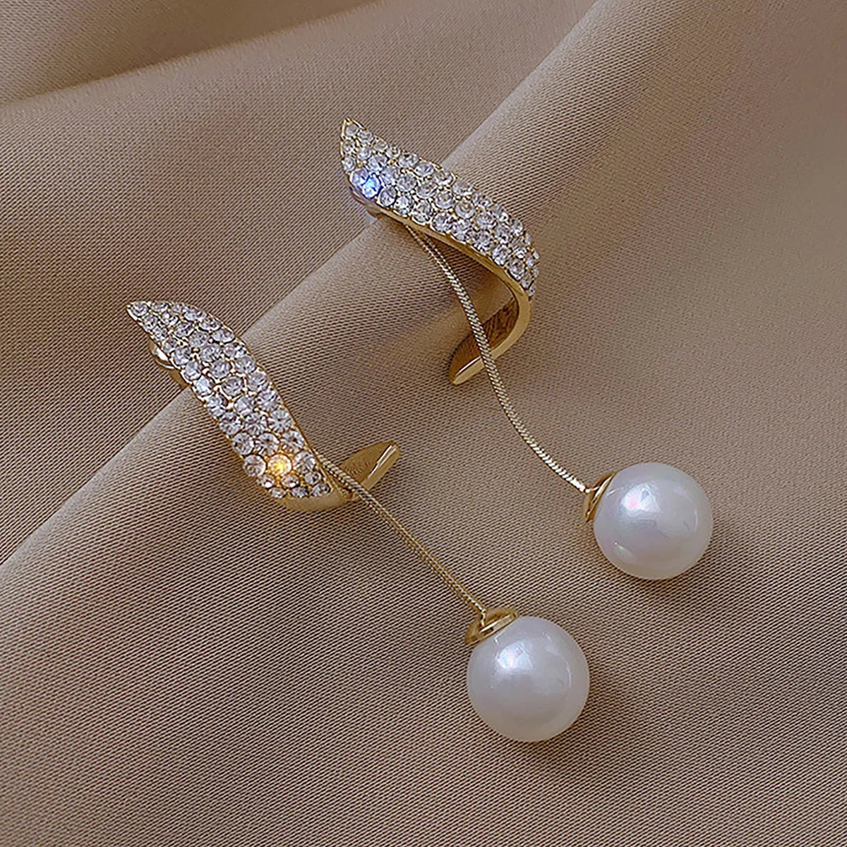 Silver Bow Pearl & Diamond Earrings - R&N 